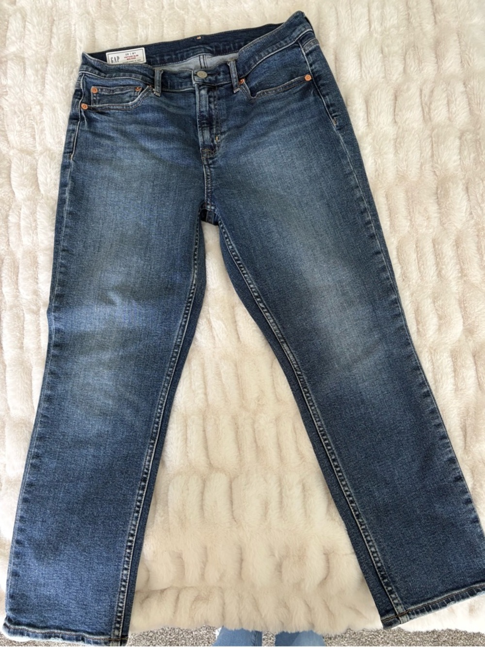 GAP Vintage Slim Mid Rise Straight-Leg
The PERFECT Jean!!